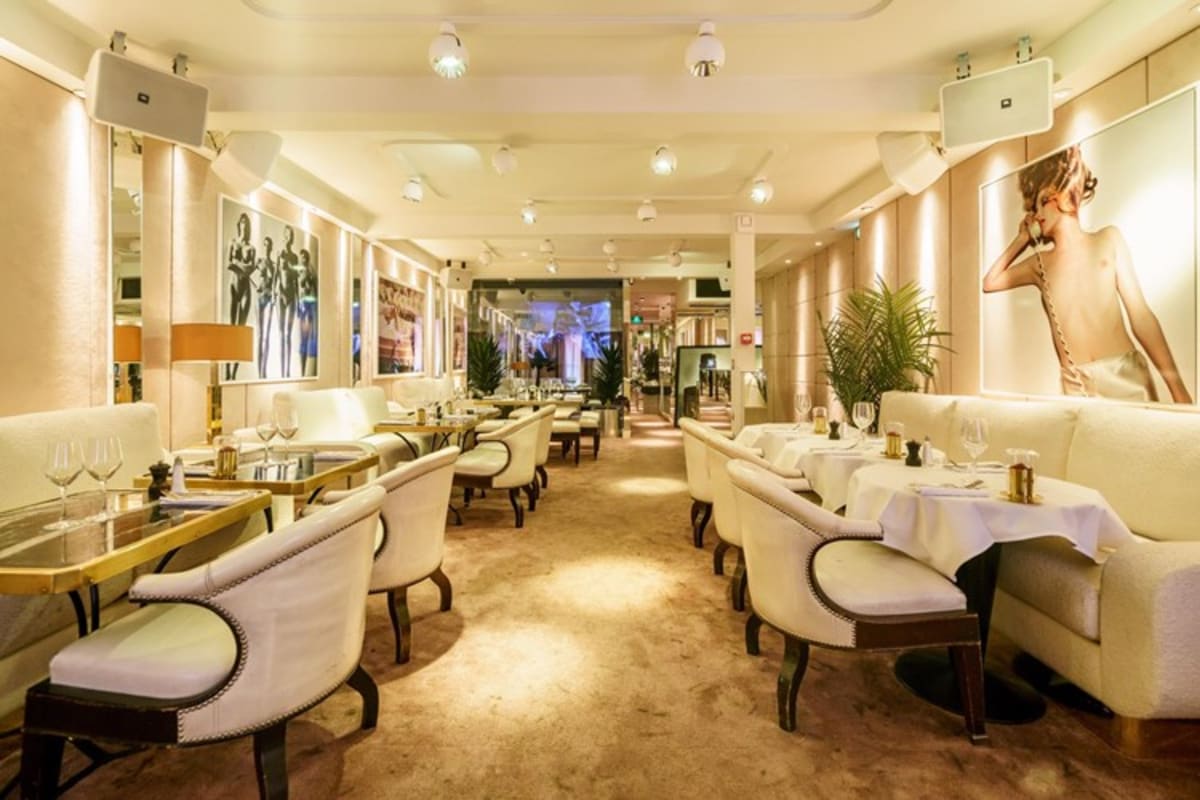 Café Chic