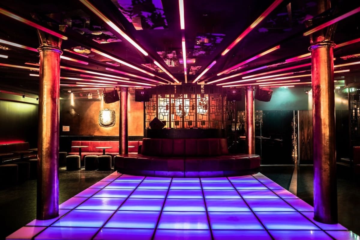 Jimmy Woo