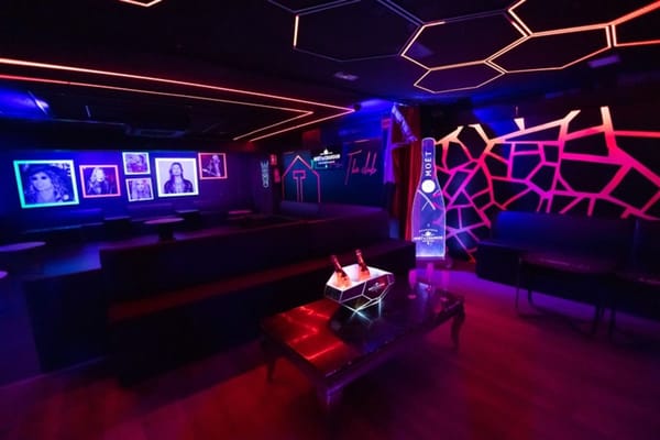 Tiffany's The Club