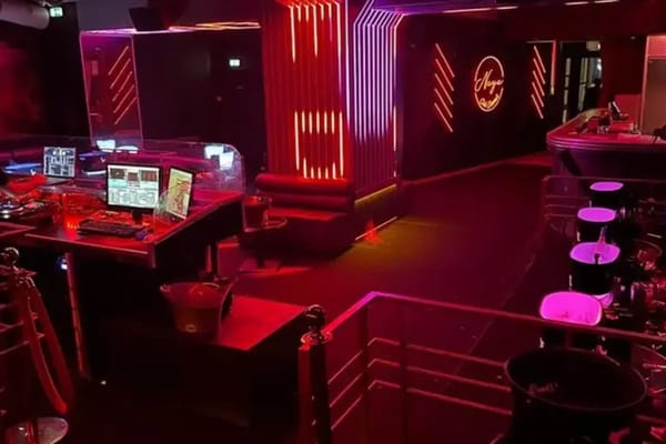 Naya Club