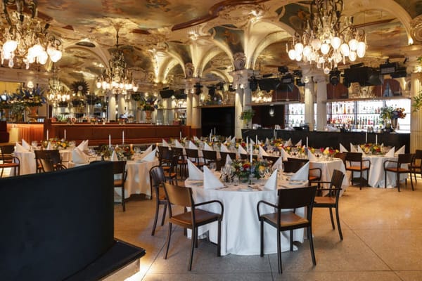 Café Opera