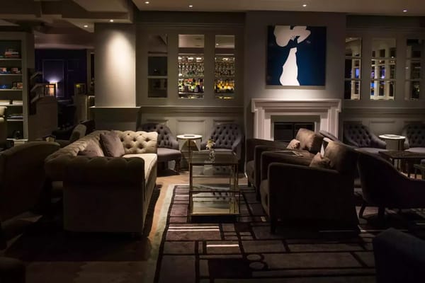 Eight Members Club