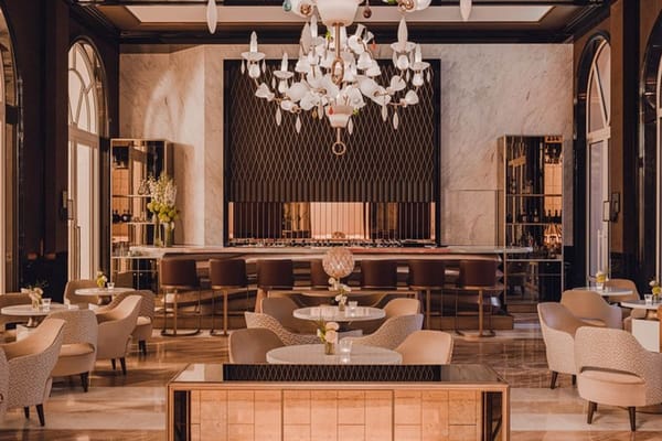 Carlton Hotel