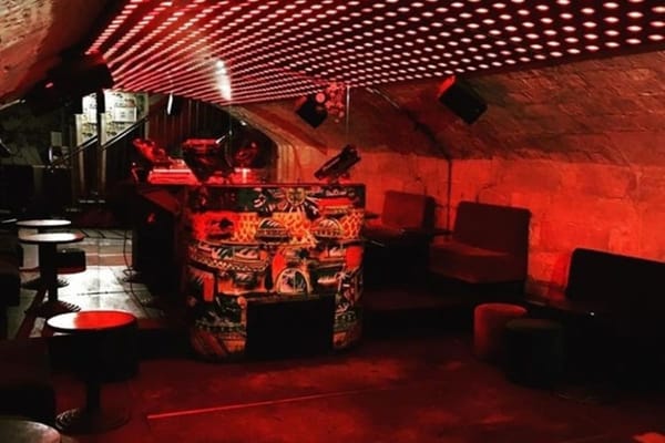Le Panic Room