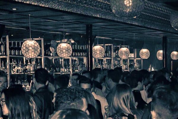 Somwhr Liquor Lounge