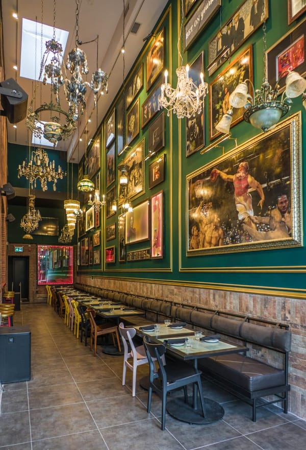 Regulars Bar